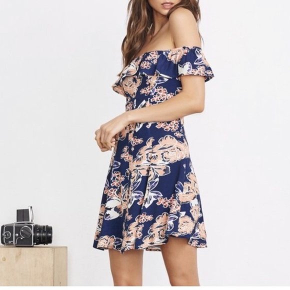 Lovers +‎ Friends Woman's Sz XS Blue Vineyard Floral Off the Shoulder Dress - Picture 1 of 12
